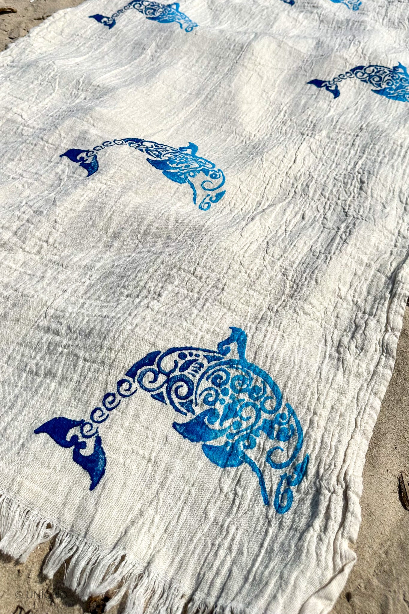 Beach Towel, Pestamal, Dolphin