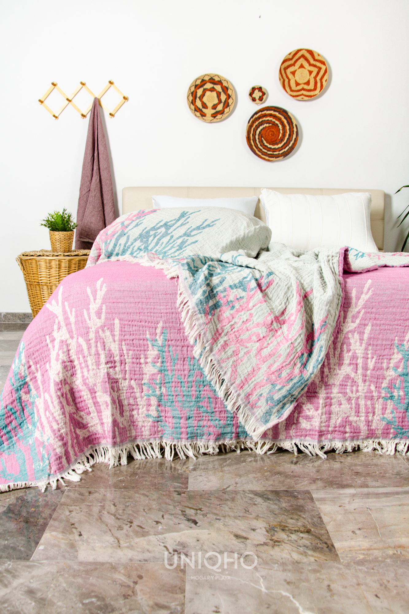 Bedspread, Coral King, Pink