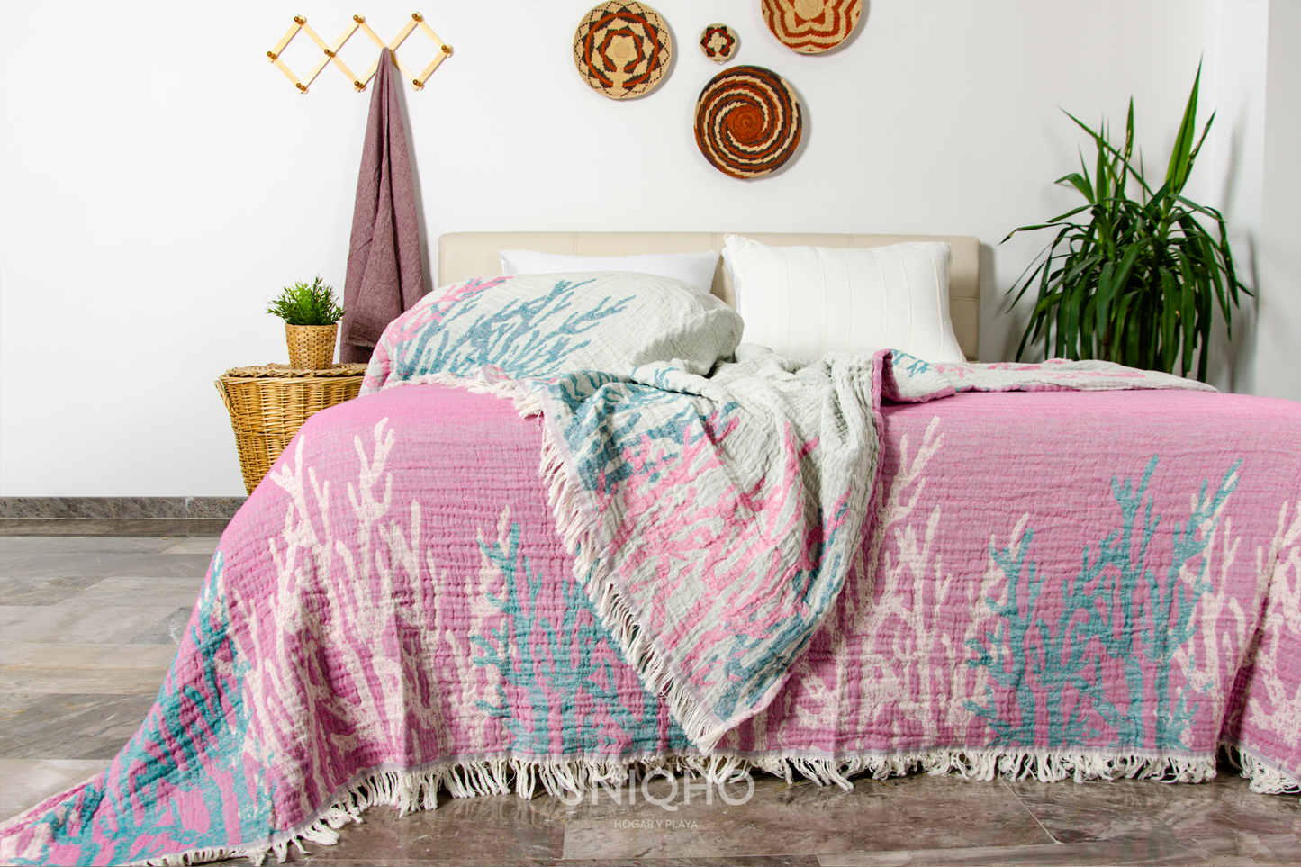 Bedspread, Coral King, Pink