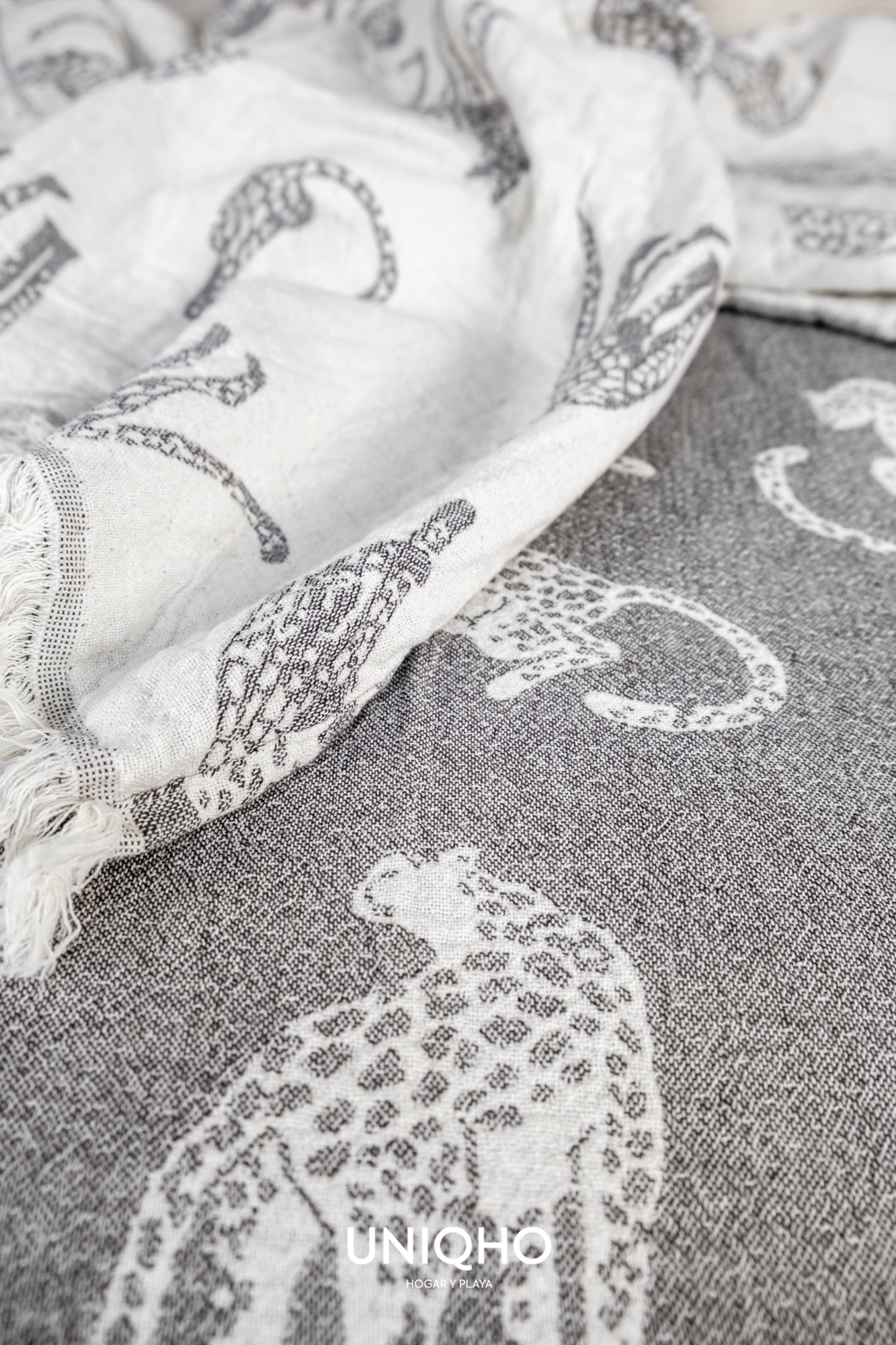 Bedspread, Quilt, Leopard, Gray