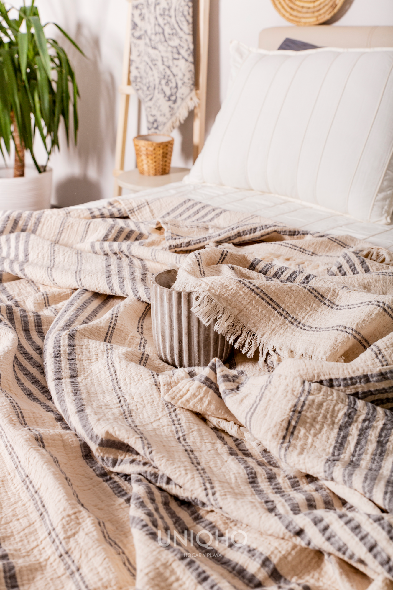 Bedspread, Rigid, Anthracite