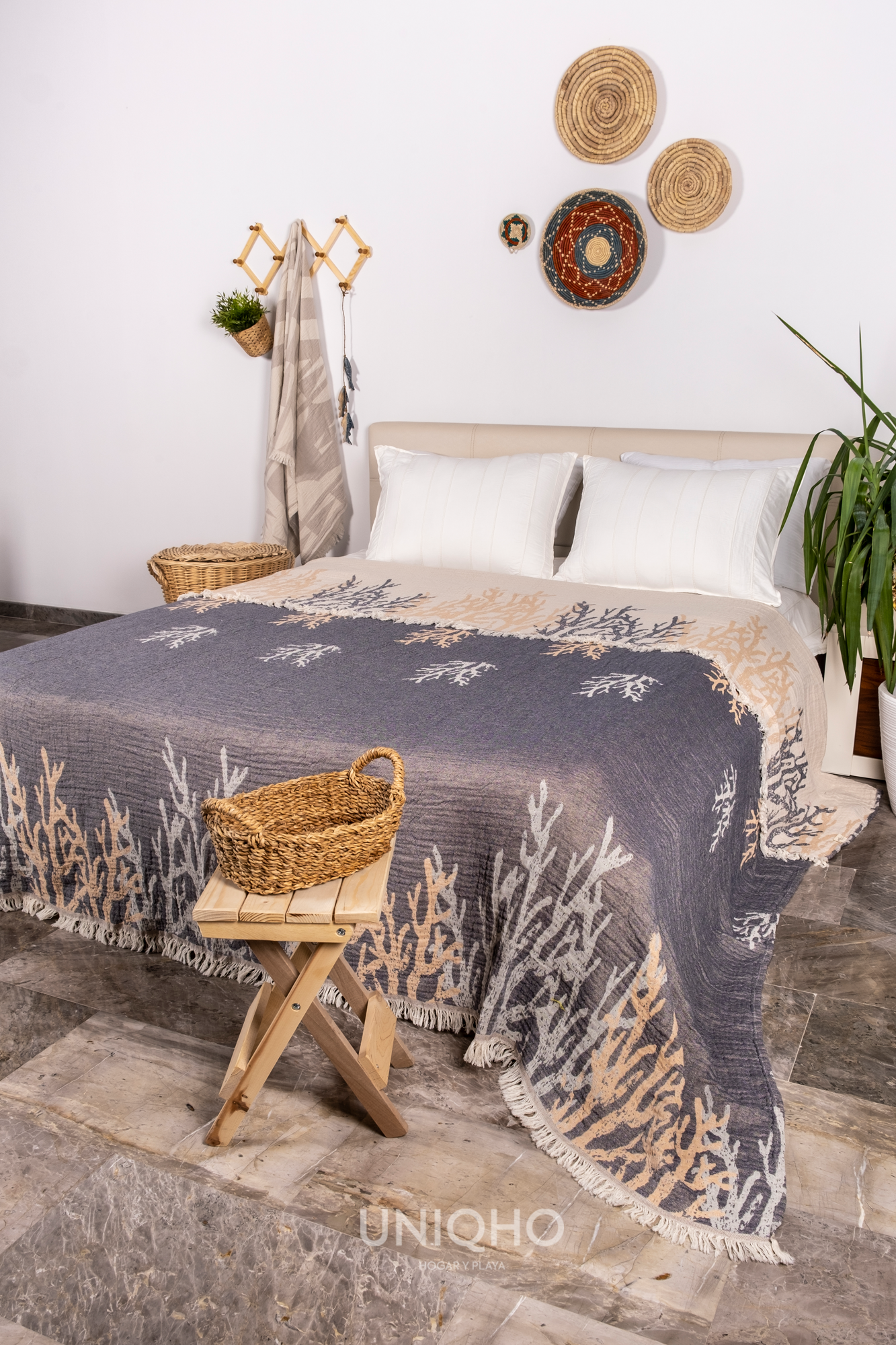 Bedspread, Coral King, Melon